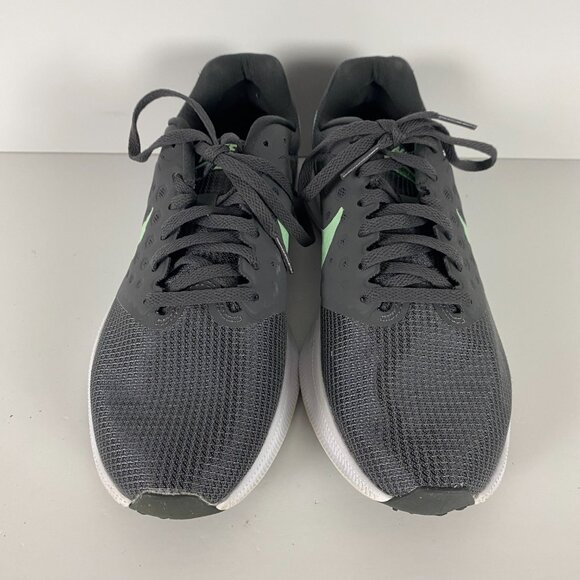 Nike Women's Downshifter 7 Shoes Sneakers Size 8 Grey Mint 852466-003 Running - Picture 4 of 10